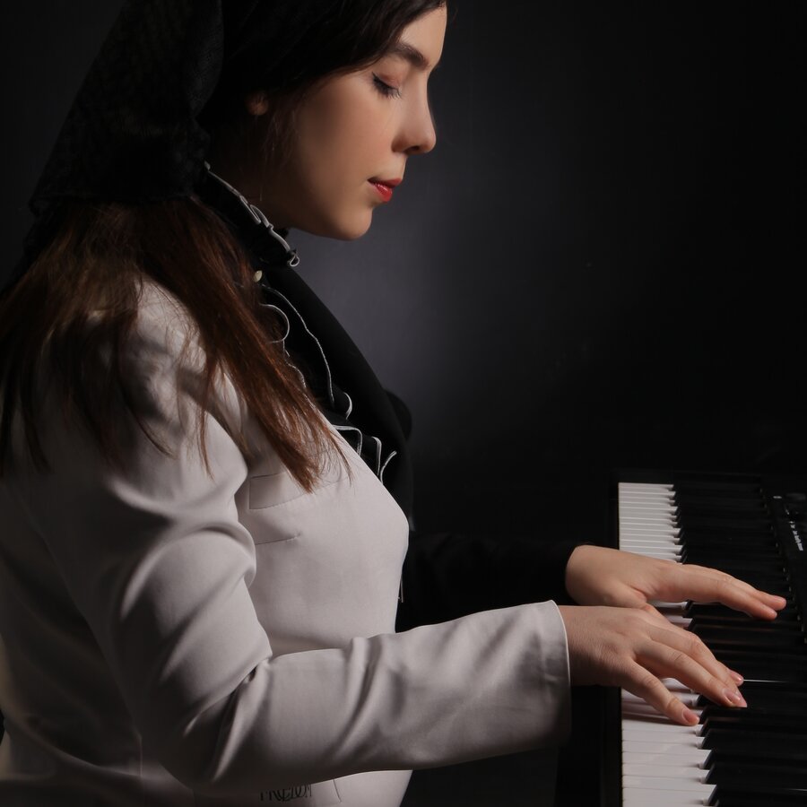 مهدیس محجوبی